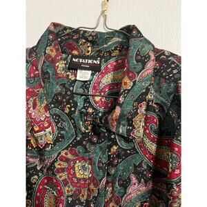 Plus Sz 20W Vintage 80s Notations Woman 
Paisley blouse with shoulder pads
